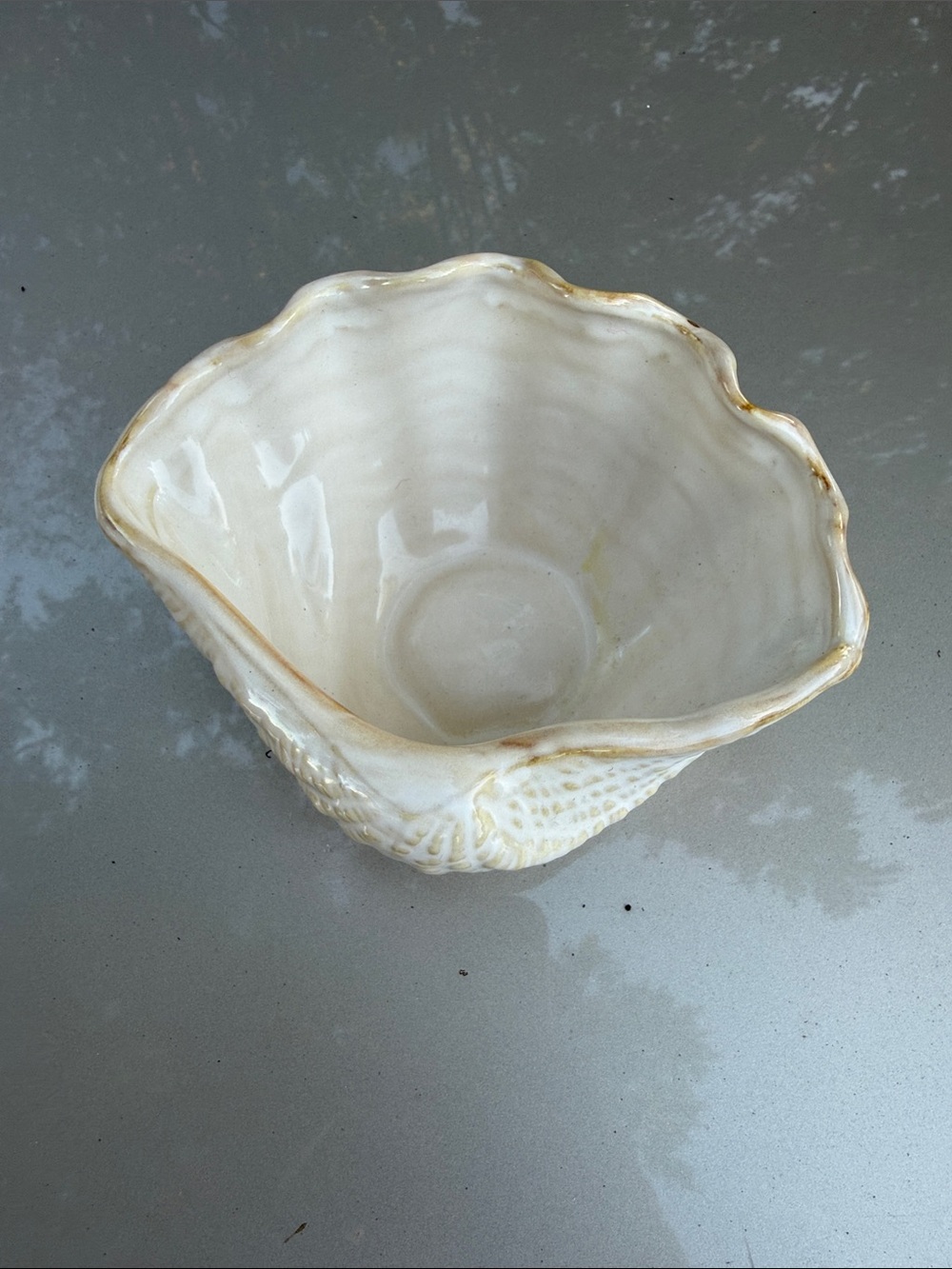 Sonoma Cream Ceramic Scalloped Rim Bowl with Subtle Gold Accent